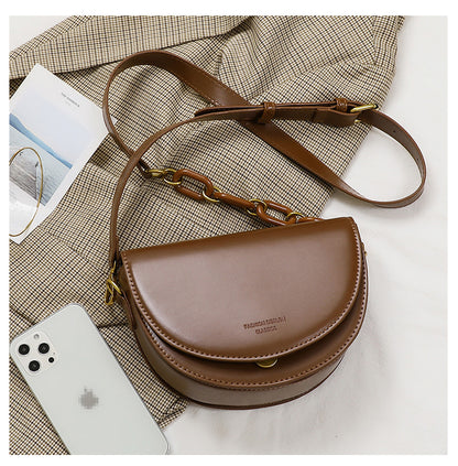 Women's crossbody bag fashion genuine leather bag saddle bag high quality shoulder bag that goes with anything. Pochette