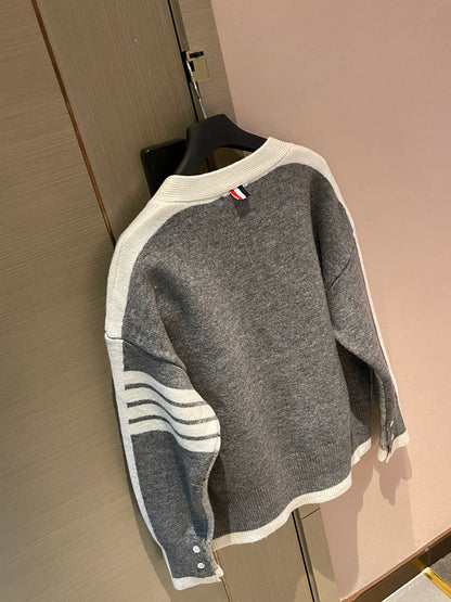 TBファッション長袖セーターカジュアル   おしゃれ上着 SY0658