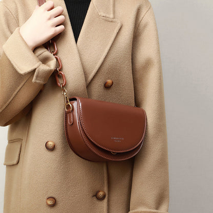 Women's crossbody bag fashion genuine leather bag saddle bag high quality shoulder bag that goes with anything. Pochette