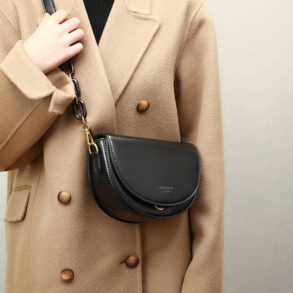 Women's crossbody bag fashion genuine leather bag saddle bag high quality shoulder bag that goes with anything. Pochette