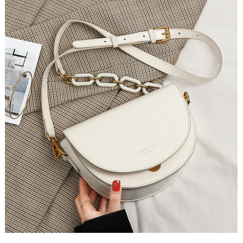 Women's crossbody bag fashion genuine leather bag saddle bag high quality shoulder bag that goes with anything. Pochette