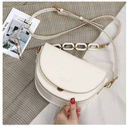 Women's crossbody bag fashion genuine leather bag saddle bag high quality shoulder bag that goes with anything. Pochette