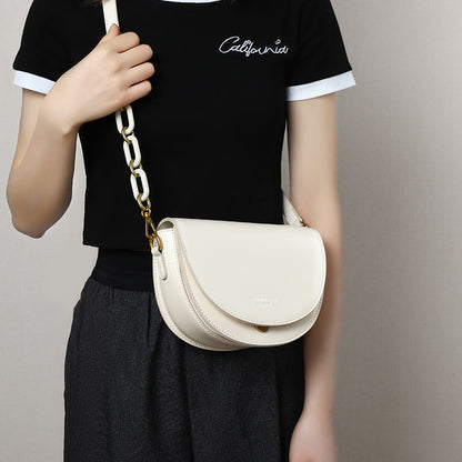 Women's crossbody bag fashion genuine leather bag saddle bag high quality shoulder bag that goes with anything. Pochette