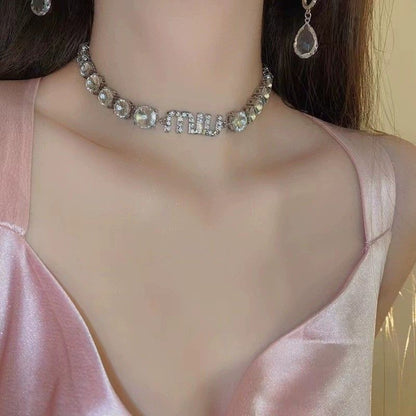 MIUMIU レディーファッション高級感 気質 鎖骨チェーン女性ネックレス ブレスレット